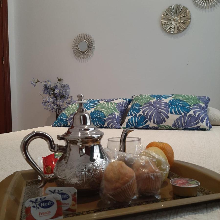 Apartamento Mon Cheri Málaga Exteriör bild